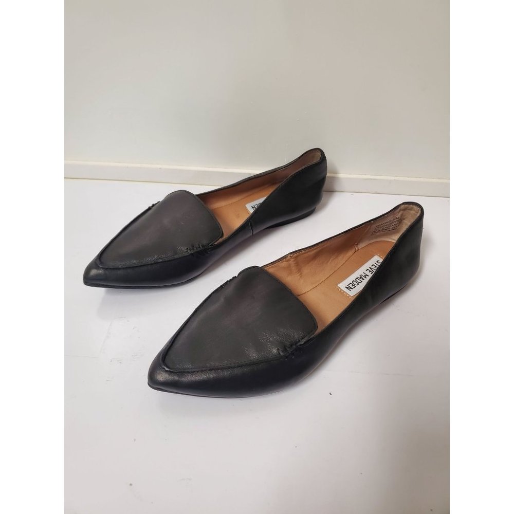 Steve Madden Women's Belamour Black Loafer Flat 5M